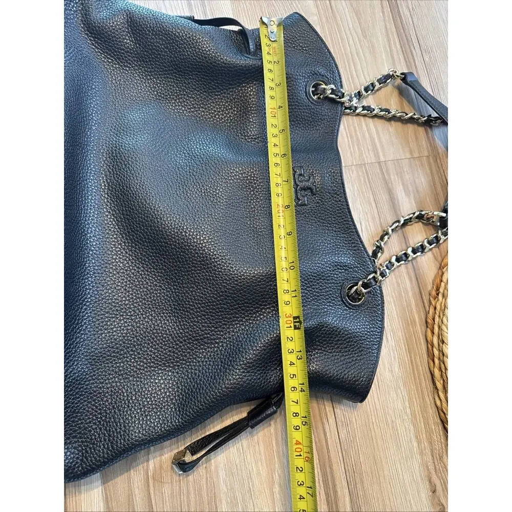 Tory Burch Thea Slouchy Chain Tote Bag Black Pebble Leather Gold Chain EUC